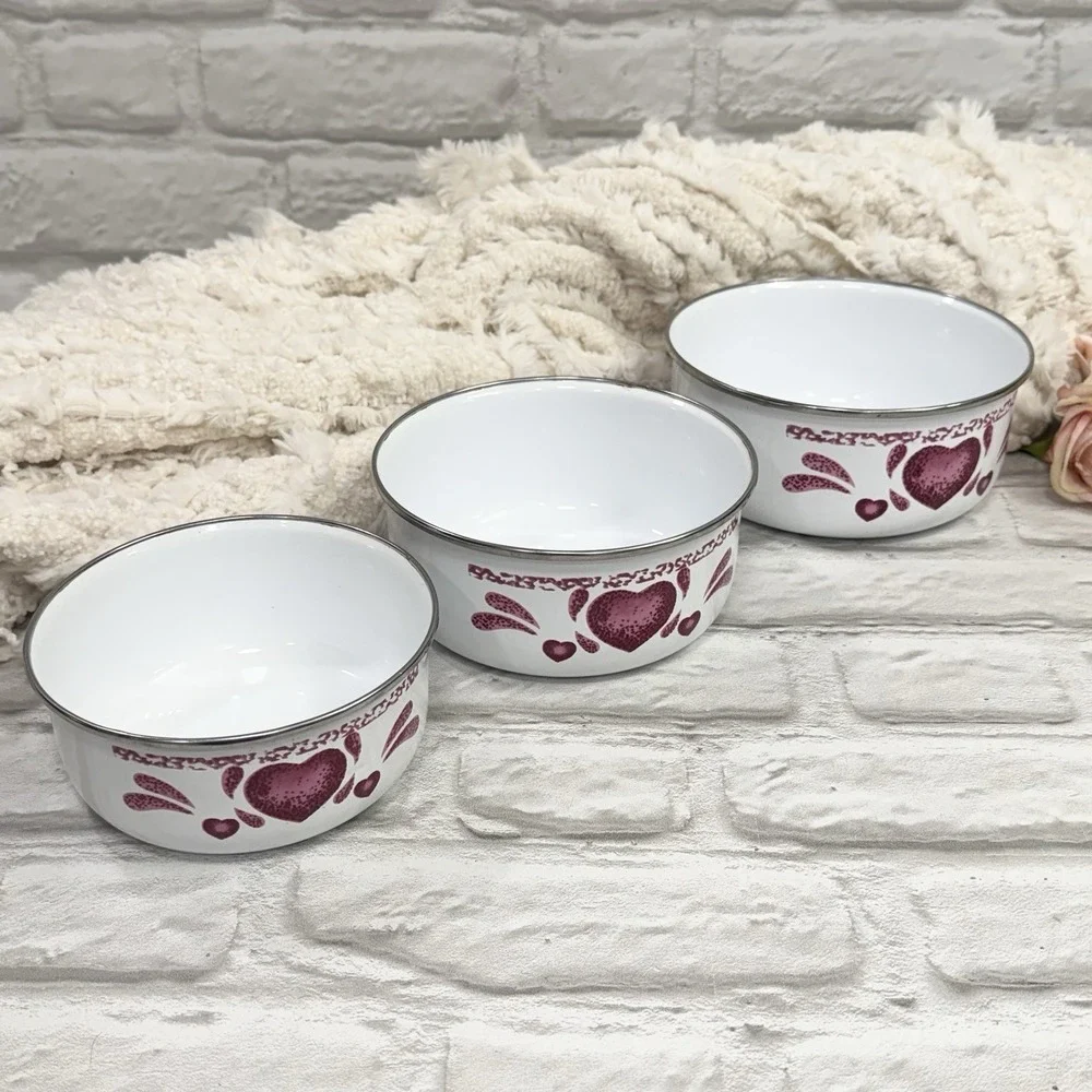 Vtg Pink & White Sponge Heart Enamel Mixing Nesting Bowl Set Of 3 Farmhouse Nice
